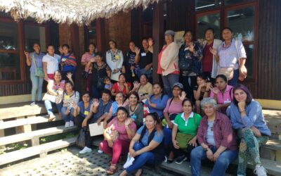 Díalogo de mujeres de áreas mineras y de áreas de territorios indígenas